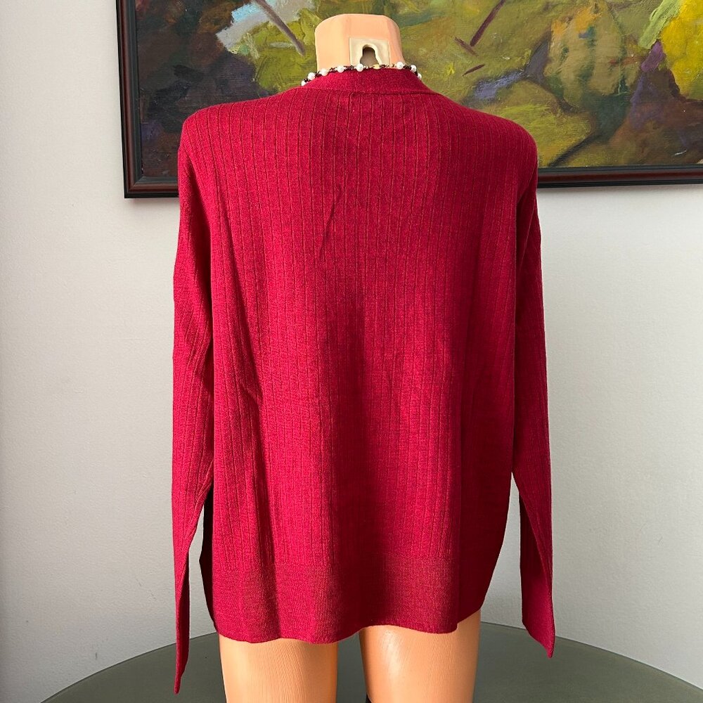 Christian Siriano NWT Red 100% Extra Fine Merino Wool Cardigan - Picture 2 of 2